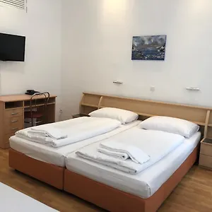 2* Penzion Vera